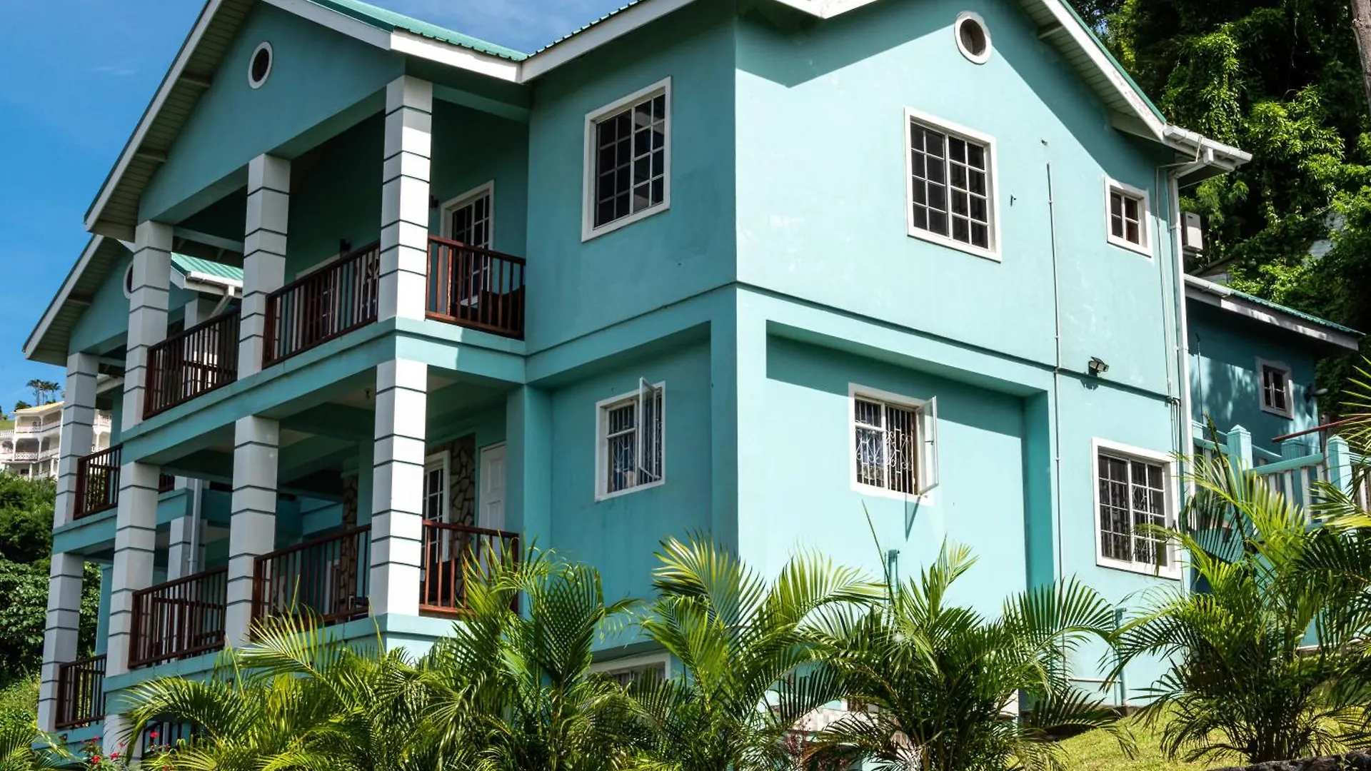 Golden Palms Apartment Kingstown