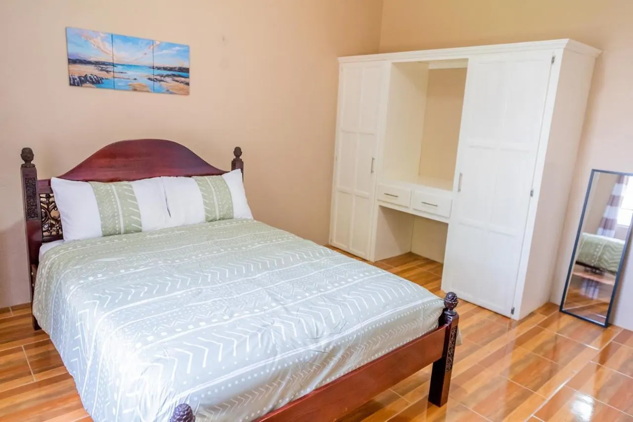 Golden Palms Apartment Kingstown